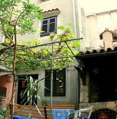 House Markovina * Cres