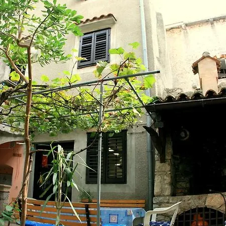 House Markovina * Cres